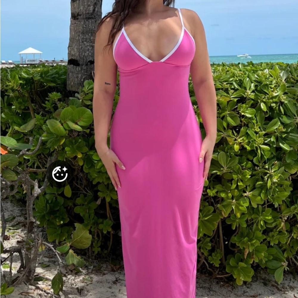 Elegant Pink Maxi Dress
